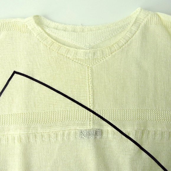 CHANEL 2pc twinset sweater set Ivory Black CC logo 2012 Spring Collection - Picture 14 of 14